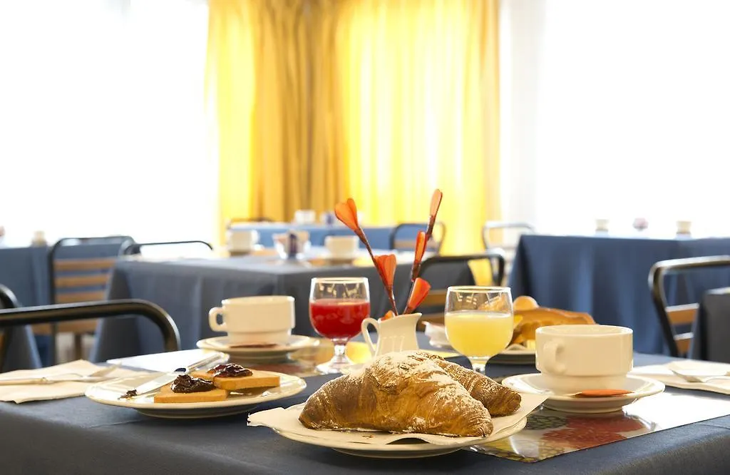 Galatea Sea Palace أكيتْريتْسا 4*,
