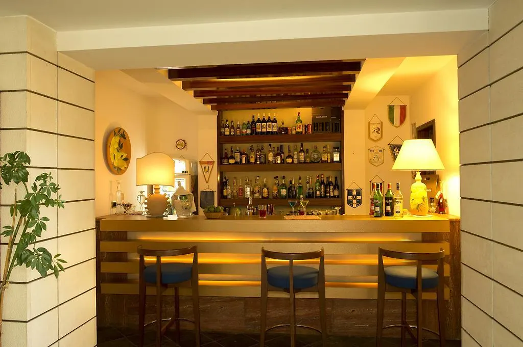 Galatea Sea Palace أكيتْريتْسا