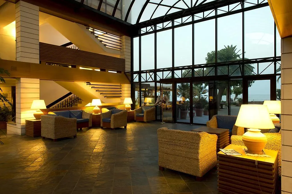 فندق Galatea Sea Palace أكيتْريتْسا