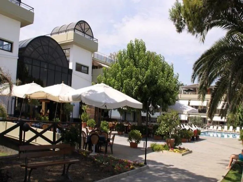 Galatea Sea Palace أكيتْريتْسا فندق