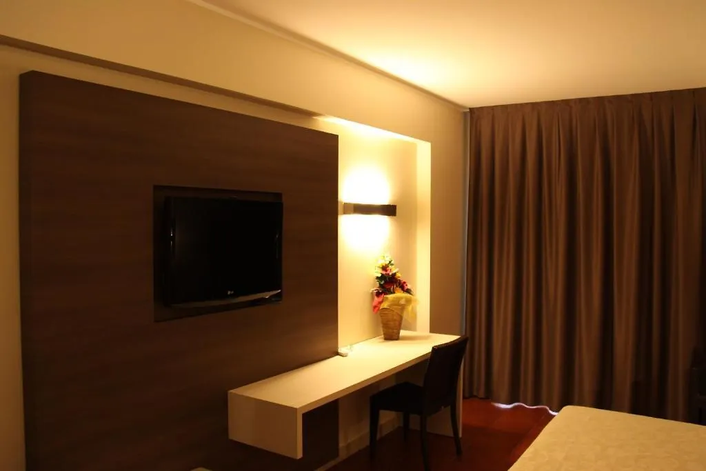 Galatea Sea Palace أكيتْريتْسا إيطاليا
